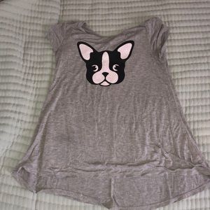 Gray puppy shirt sleeve shirt